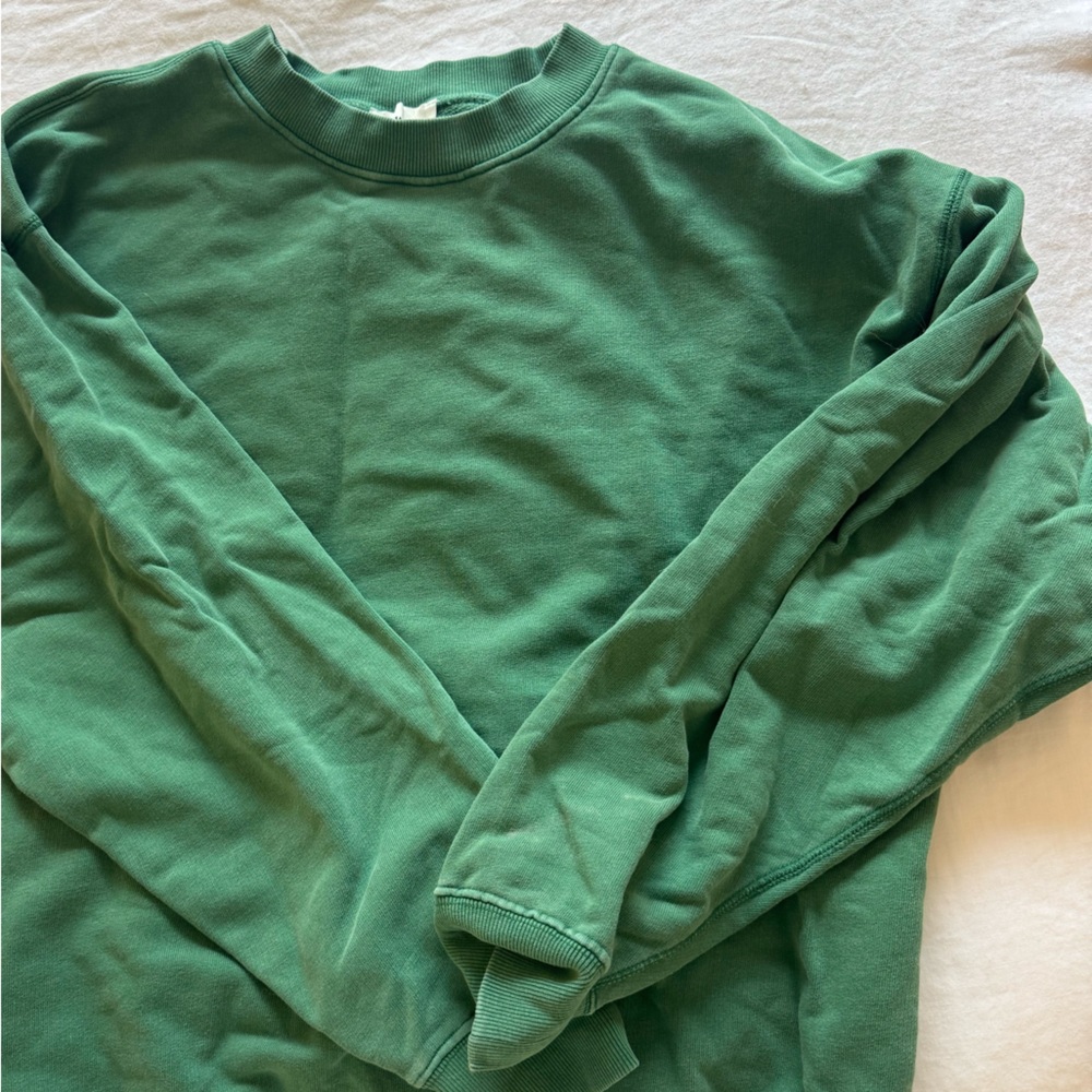 Classic Green Crewneck Sweater for Men